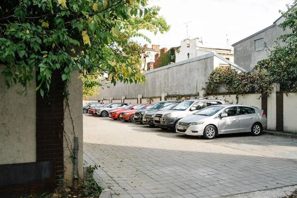 Vivando - Sunny Studio F + Parking Bucharest 0*,