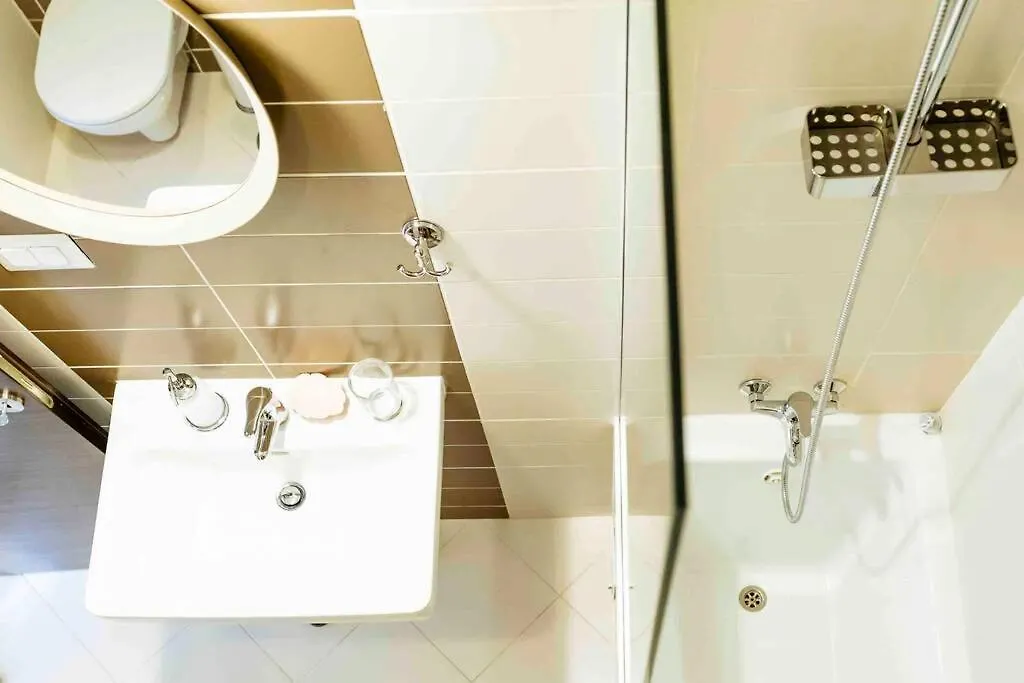 Apartment Vivando - Sunny Studio F + Parking Bucharest Romania